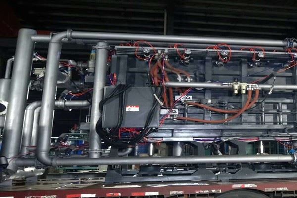 The details of Insulation Foam Machine